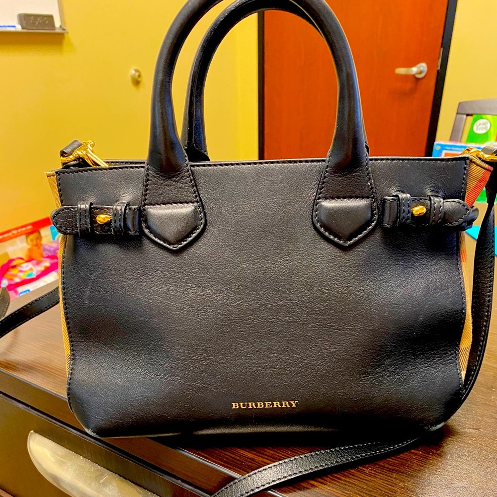 Burberry Vintage Banner Bag